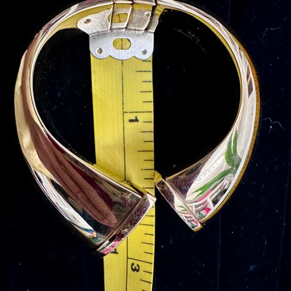 LOUIS Vuitton Gold Trunk Hinged Cuff Bracelet - Picture 6 of 10